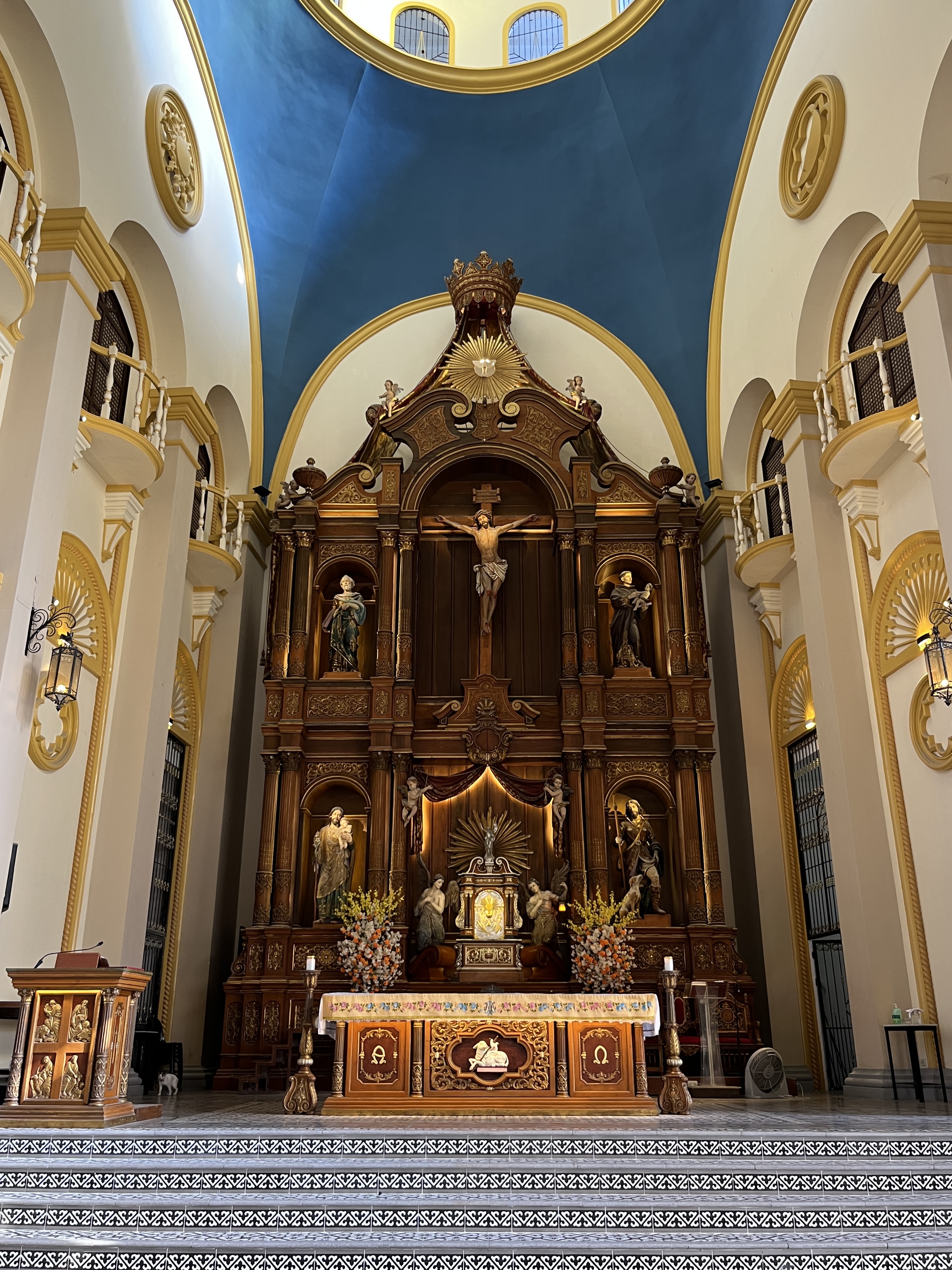 Diocesan Shrine of Nuestra Sra. dela Soledad de Porta Vaga and Parish of San Roque